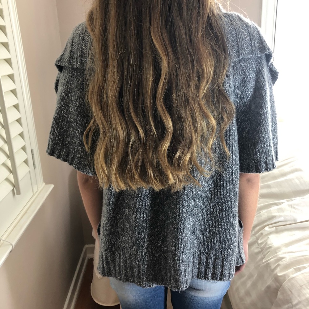 Solddd Outtt - Picture 4 of 5